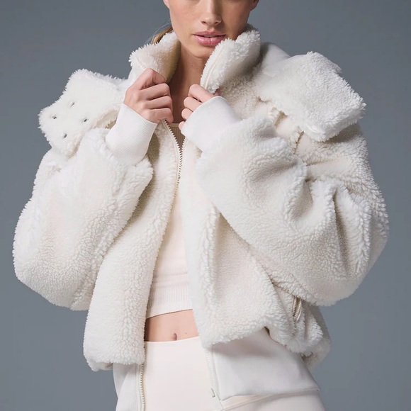 ALO Yoga Jackets & Blazers - ALO Yoga Foxy Faux Sherpa Teddy Jacket